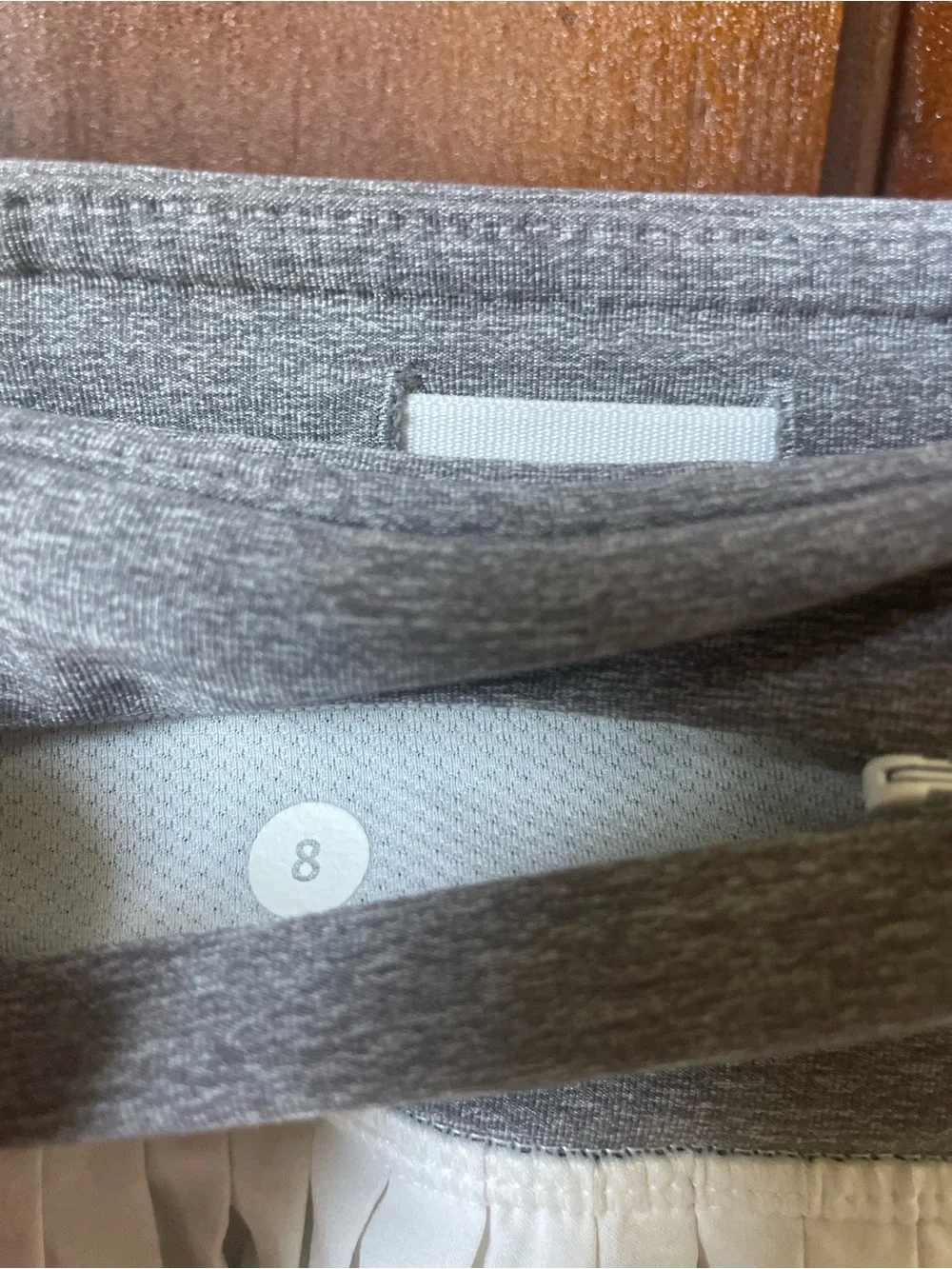 Lululemon women's size 8 white / gray athletic skort - Picture 5 of 7